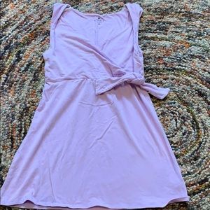 Athleta XS top. FREE w/NWT purchase.